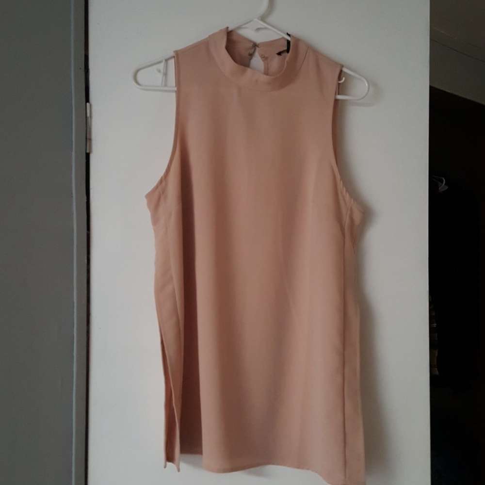 Forever 21 sleeveless top